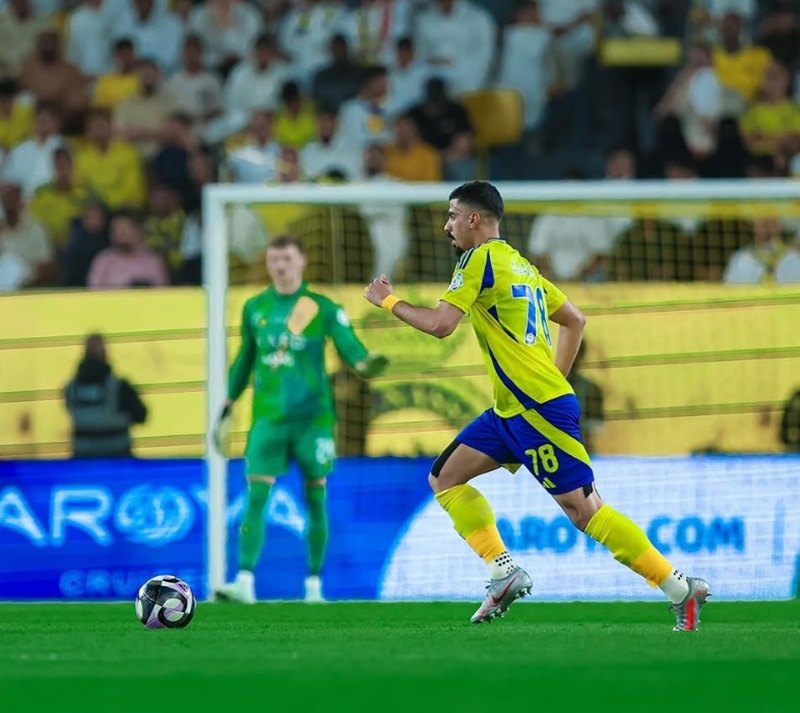 Lajami trong màu áo của CLB Al-Nassr