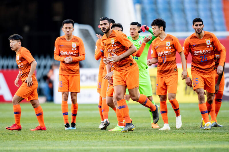 Các cầu thủ Shandong Taishan trong trận đấu quốc tế