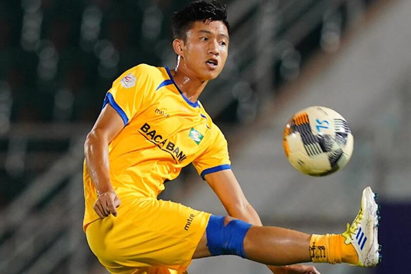 Chàng tiền vệ trở lại Công an Hà Nội nhưng gặp phải chấn thương nặng