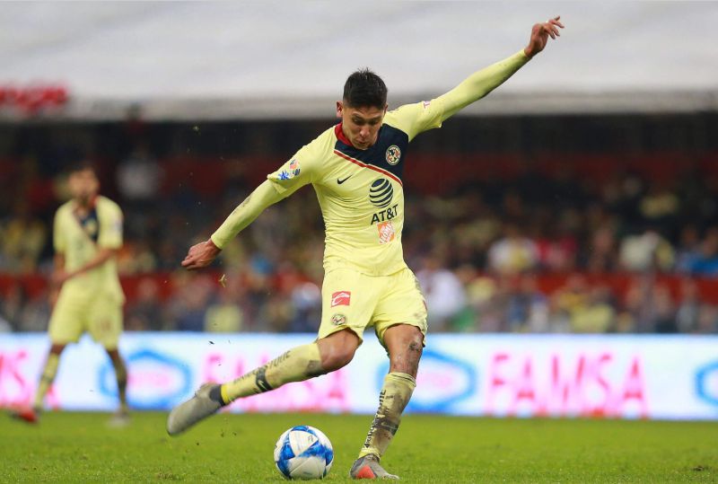 Bắt đầu sự nghiệp chuyên nghiệp tại Club América